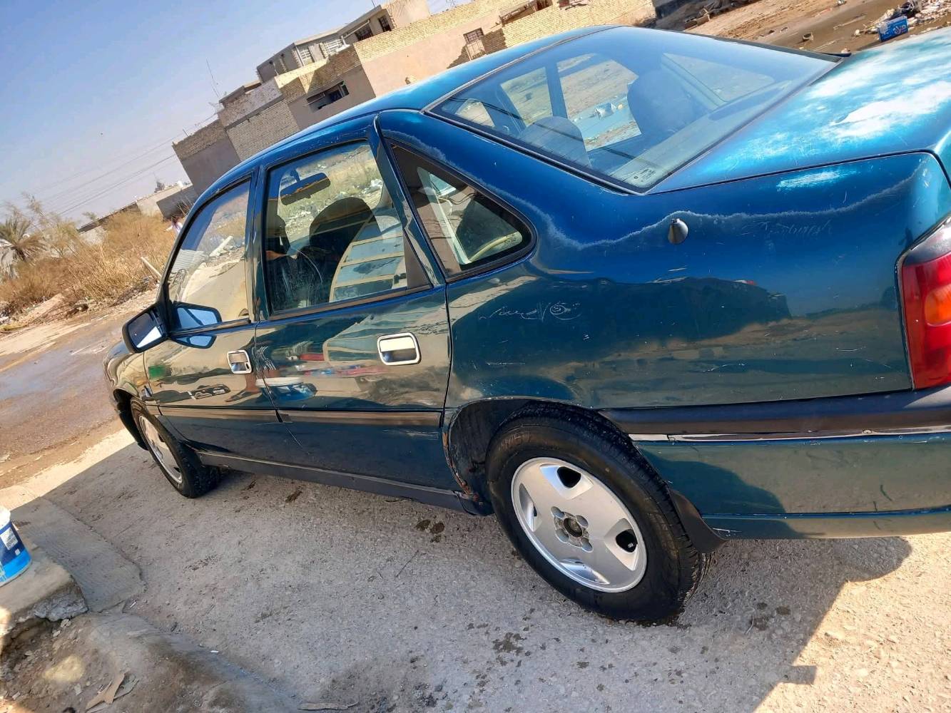 اوبل فكترة مديل 95 محرك 16 كير عادي تخم تاير سنوية بسمي مجددة لل28 بلادية السيارة وخير من الله اضرب گير واطلع
السعر30وبيهامجال 
***********
***********