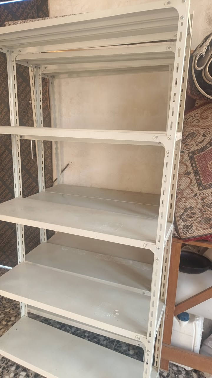 3 عوارض رفوف حديد اصليات مستخدمات
أقل من شهر السعر 125 وبيهن مجال العنوان رئاسة العبيدي 
التواصل / ***********
