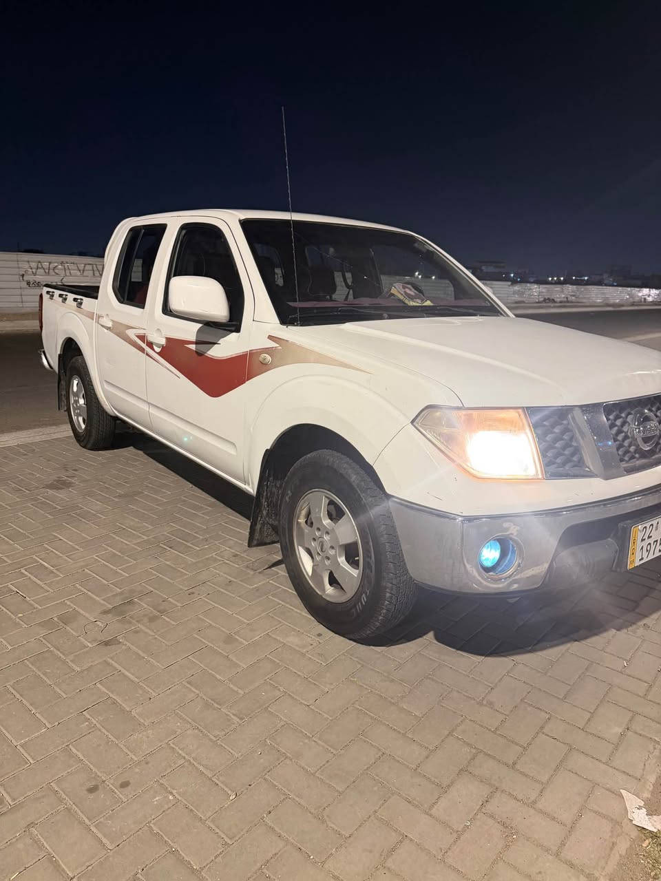 مكلف بنشر نيفاره مديل ٢٠١٤ بيه بنيد مبدل وبارد بالمدكر الخلفي ماشيه ١١٥ محرك كير تبريد كفاله السعر ١١٠ وبيه مجال الاستفسار على الرقم
 ‭***********‬ البصرة, العراق
