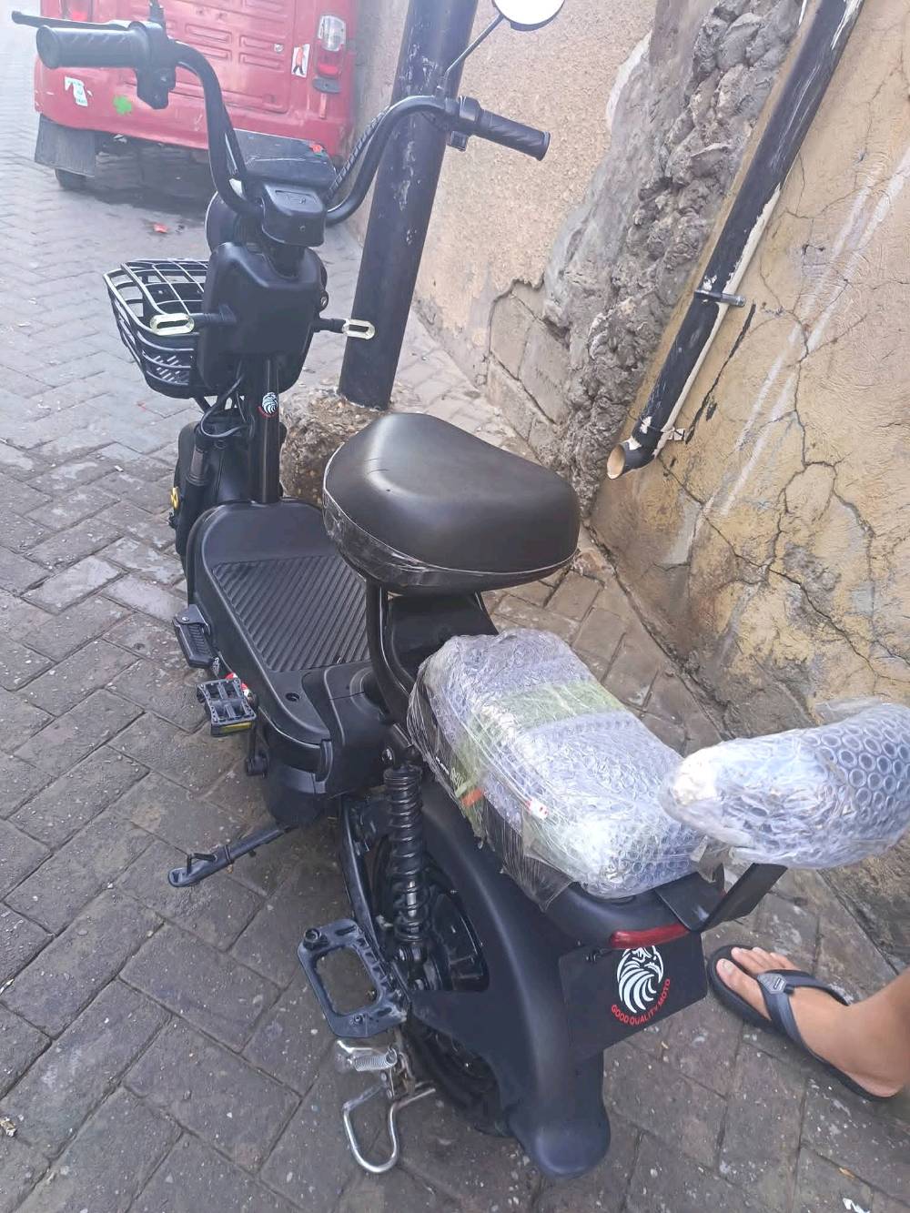 سلام عليكم درجه لل بيع بدون شاحن مالته عطلانه نظيفه والله سعره 270 بيه مجال بسيط عنواني بغداد جميله شارع خير الله رقم *********** حك جيه