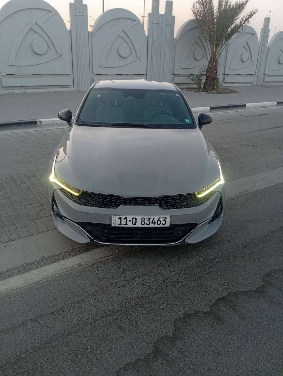 الله السلام عليكم
بيع او مراوس 

كيا كي فايف 2023 جيتي لاين

محرك : 1600 تيربو 

ماشيه 80 الف كيلو

مواصفاتها 

1-بصمة 

2-تشغيل عن بعد 

3-بصمه ابواب وبصمه جنطه 

4-لد امامي وخلفي 

5-عدسات زنون 

6-نقاط عمياء 

7-شاشتين دشبول متصل 

8-عدادات ديجتل 

9-تبريد لمس 

10-حساسات 360 درجة 

11-سايد بريك كهربائي 

12-اوتو هولد 

13-توقف ذاتي

14-قيادة ذاتية

15- وضعيات قيادة

16-تحديد مسار

17-نقاط عمياء

18- ويل گب كروم

19-تحكم مود درايف 

20-فول تحكم ستيرن 

رادارات امامي خلفي وجانبي مع اوتو ستوب 

سياره حادثها بارد باب السائق وشويه من البنيد بدون دواخل ايرباكات كفالة  باسمي رقم بغداد  تحويل وين مايعحبك 

عنوان : البصرة حي الجامعة 

السعر 160
بيه مجال حك الجية 

الاستفسار  :***********
