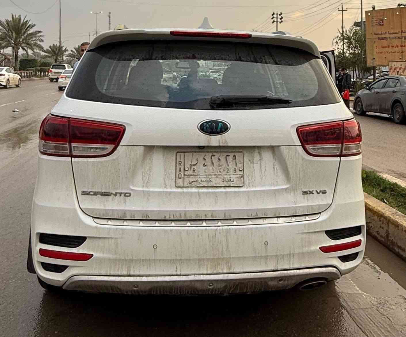 سورنتو 2018 فئة sx فول مواصفات 1/1  السونار وصور حادث امريكا بنهايه المنشور موجودات السعر 168 وبيه مجال للشراي
رقم بغداد تحويل مباشر 
سياره بيها بابين تبديل من امريكا وجاملغ مصبوغ بل عراق وبعض الطخطخات 
المواصفات
تحديد امسار 
1-بصمه ابواب وصندوك 
2-بانوراما 2 طكتين 
3-مكينه 6سلندر
4-عدد الركاب 7
5-تبريد 3قطع منفصل التحكم 
7-نظام مانع انزلاق
8-انظمة القياده 1عادي 2ايكو 3سبورت 
9- نظام رادار النقطه العمياء 
10- مري قلاب عند الرجوع الى الخلف
11-داخل جلد
12 ساد بريك دكمه كهرباء 
13 كامرا محيطيه 360 
12-تدفئه  كشنات +تبريد 
13-شاشه جبيره مع هارد خزن 64 كيكا
14-تحكم كشنات جهتين كهرباء فول
15- حساسات خلفيه مع كامره  دوارة HD
16-خزن ميموري كشن السائق عند التشغيل ولطفاء
17- مري شفط مع القفل ولفتح+ اشاره
18-سماعات انفنتي صوت عالي جداً
19-ويل كب رياضي
20-حساس انخفاض التاير مع التنبيه
21-شاشه قرأة العطلات بدشبول
22-بردات خلفيه
23- تحكم ستيرن فول 4 جهات
24-جنطه كهرباء شفط بصمه و لمس
25- لايت وبك لايت لدات فول
26-  لايت سمارت دوار مع الاستيرن 
27-يدات نيكل مع اضويه اناره ترحيب 
28-نظام Ac 116v توزيع فولتيه كهربايه
29-مدخل USB مع اوكس
30-نظام بلوتوث مع حاكيه عند الاتصال
31-نظام التكلم مع السياره
32-نظام P. قفل الحساسات الخلفيه  
-سياره نواقصه مشط ستيرن تعبان وسايد بريك واكف 

الرقم 
‏‪***********‬‏ مكاني كربلاء الحسينيه
