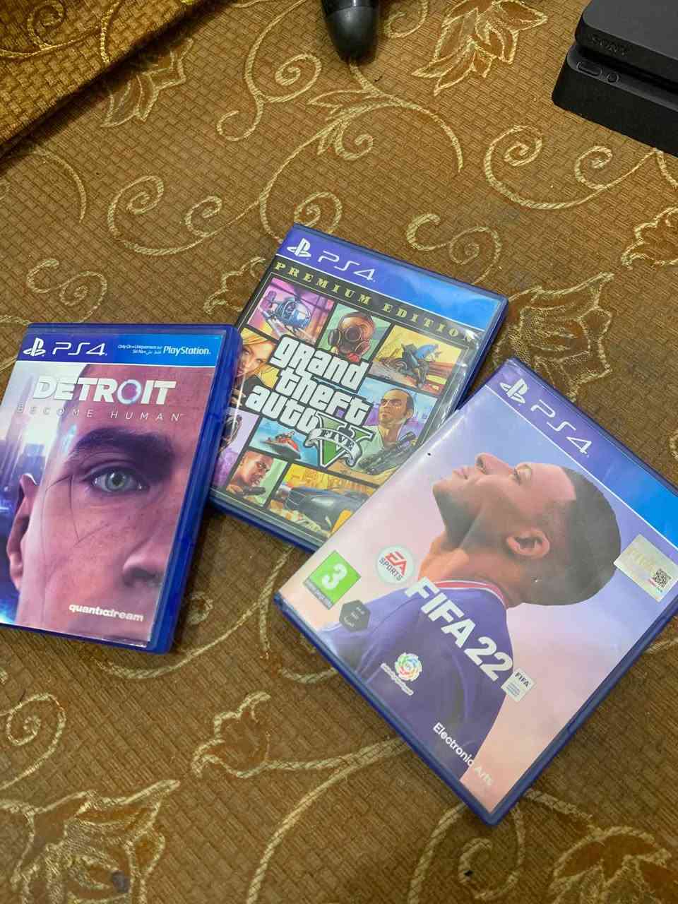 بلي 4 سلم  لوك استيك ما مفتوح نص تيره نضام(( 10.50 قابل للتهكير))
احسن نضام للتهكير  ويا يدات ٢ اصلي وتجاري
ويا ٣ اقراص 

✅تجي تفحص لصبح لحد ما  اتمل ما عجبك اني خادم ✅

1-فيفا 22 عربيه  
2-ءGTA 5
3-ءDETROIT
4- لعبت زومبي 

اسعر (((235 الف قفل قفل)))♦️
اليكسر  بسعر كبل احضره 

مكاني كربلاء حي العامل
  ***********
