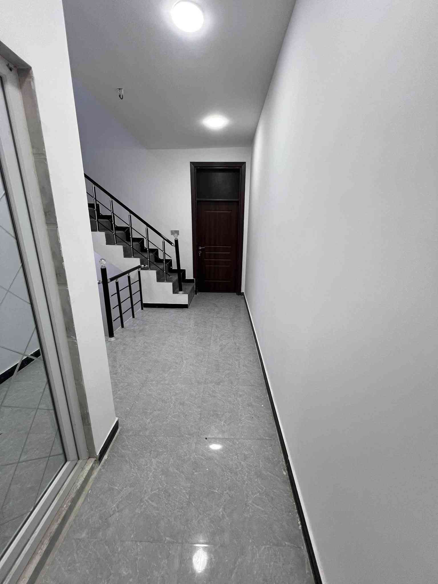 🏠#الدارللبيع 80متر واجهيه 5متر نزال 16متر
بناء طابقين وبيتونه حديث 

 يحتوي البيت. ع[3غرف نوم -استقبال -صحيات عدد 2- ومطبخ] البيت شغل درجة اولى

 مع الخدمات

⬅️نوع العقار  طابو زراعي سند 25 اقرار محكمه 

⬅️العنوان #بغداد_الدوره_البوعيثه   

مجمع العدل لاول  ثاني فرع  

🔴للاستفسار  خاص او الاتصال ع  الرقم 

☎️ ***********

***********
