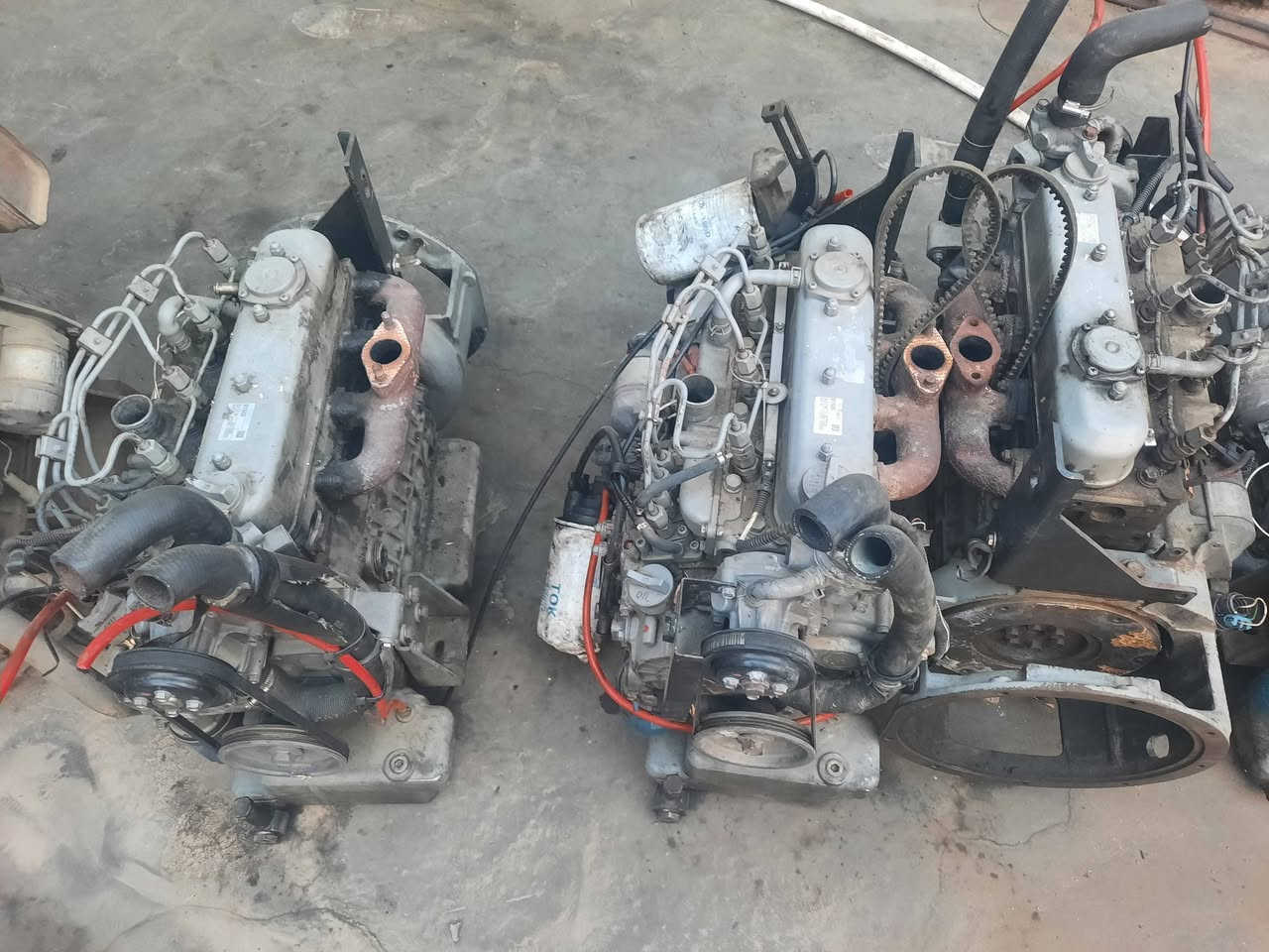 للبيع محركات كابوته وارد اوربي  نظيف جدا وعلى الفحص لاتنقيص لاتبخير البيع جمله ومفرد الاتصال *********** ***********
