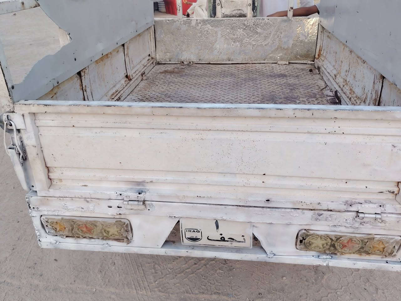 سلام عليكم ستوته للبيع مكفول شاصيه كرهبايات كلها شغاله باتري جديد سعر ٨٥٠ وبيها مجال الطيبين مكاني نجف حيدريه عمود 509 الاتصال ***********
