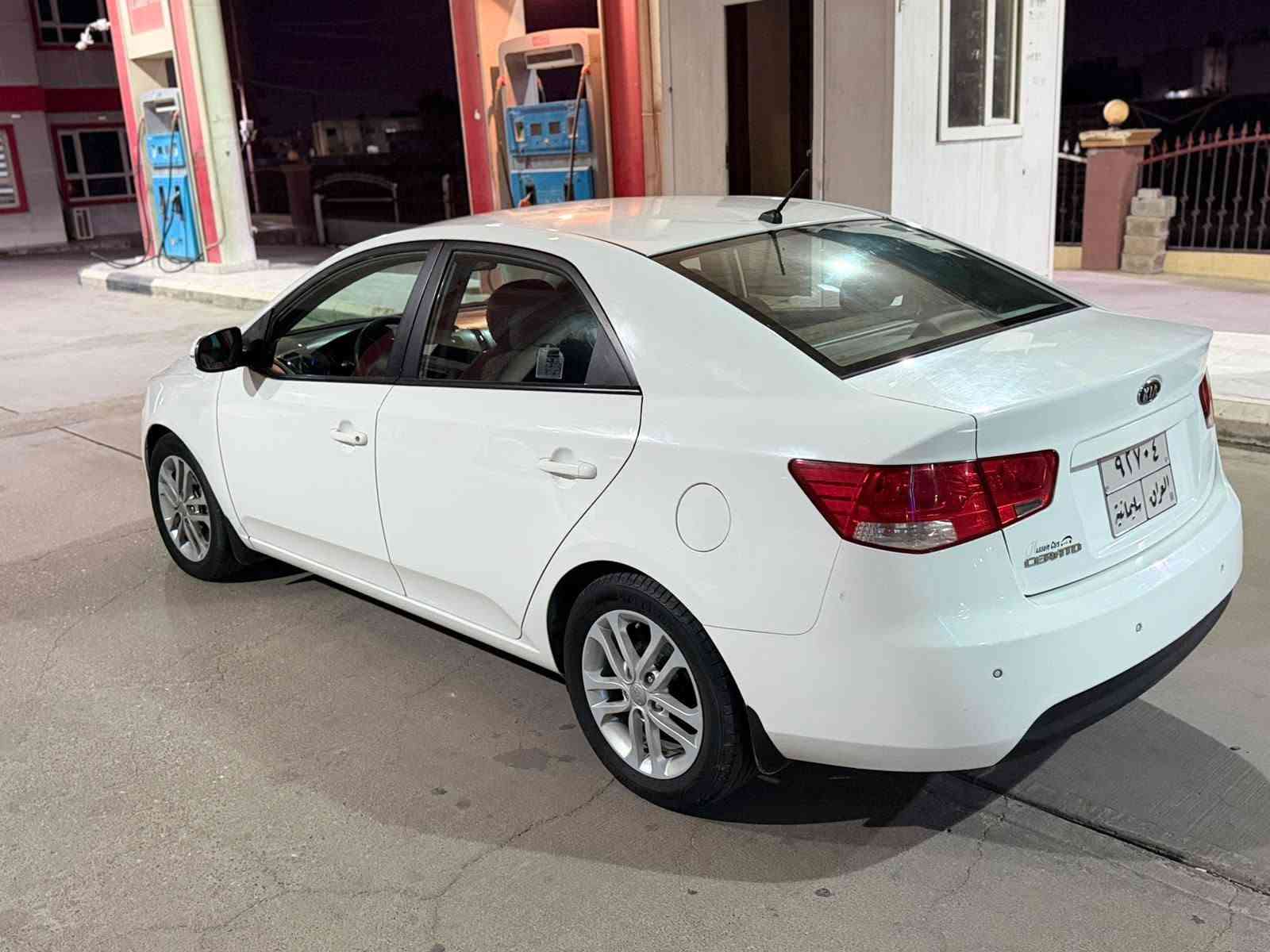 كياء سيراتو محرك 16دوش. مأمفتوح شرط كير اوتو 6نمر  بي 3قطع صبغ وباقي مكفول بدون دواخل سنه ويه جديد كوبون بنزين. ***********. خابر. سعر 83 شويه مجال كركوك, العراق
