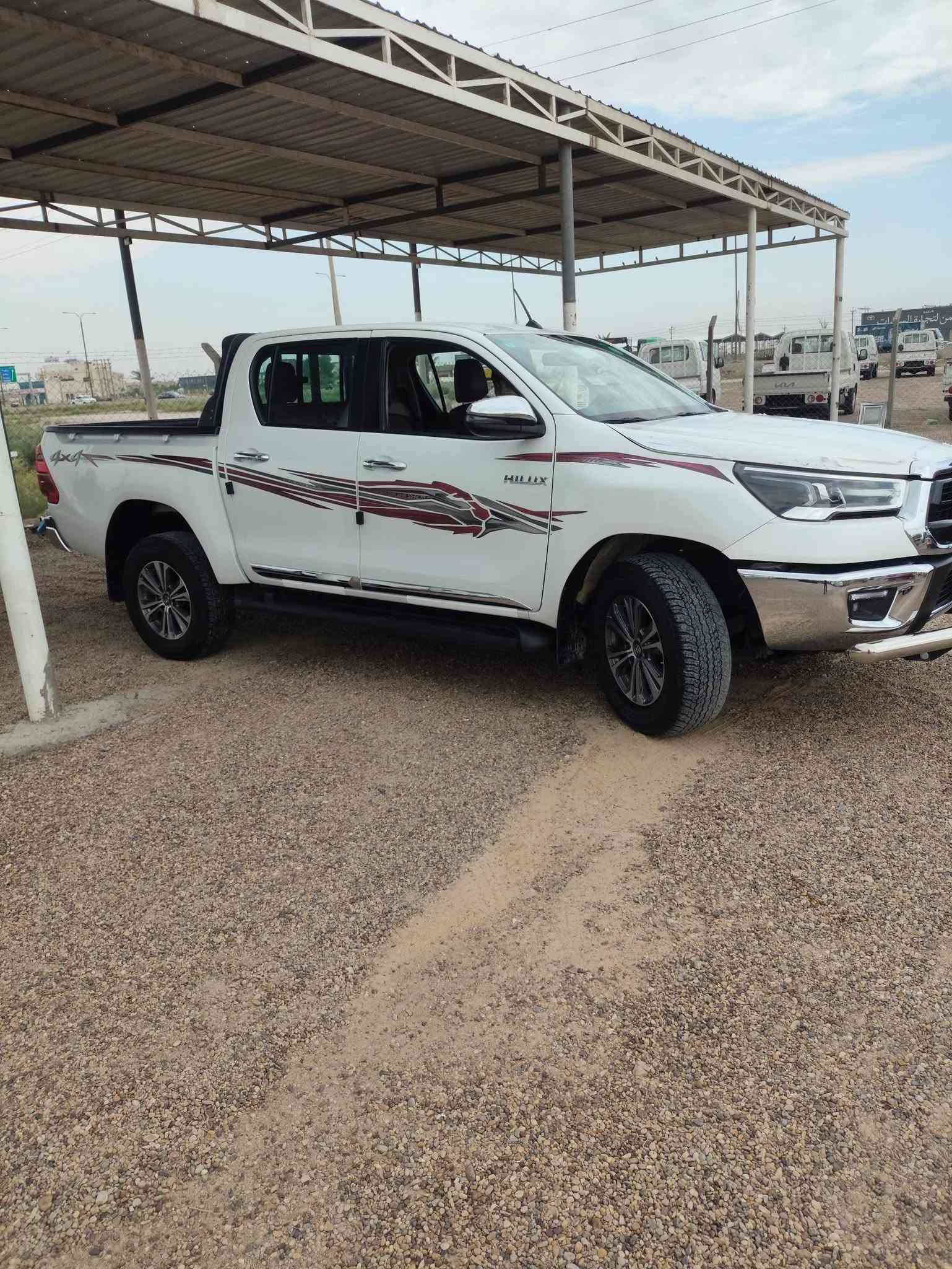 يالله///تيوتا سعودي 24 عالي فور ويل معروفه مواصفاته رقم بغداد العنوان الفلوجه///يرهم بيع لومراوس///***********
