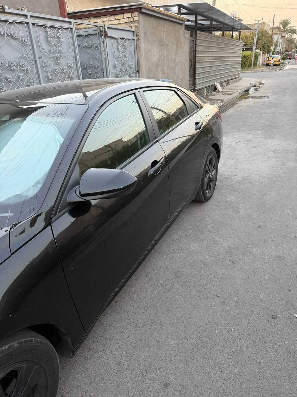 النترا موديل 2023 وارد امريكي ضربته بنيد وجاملغ بسيط مرجع بارد بدون صبغ محرك 2000دوش المواصفات نص فول  ماشيه 62كم رقم بغداد بااسمي سياره ثاني يوم تحويل سعره 135$مجال بسيط التواصل***********
