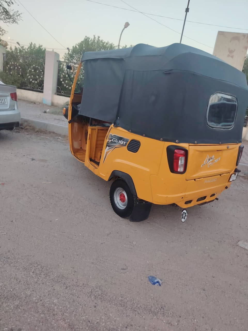 تكتك بياجو 21
تكتك نضيفه اوراق اصوليه
بـ2 ونص وبيه مجال 
مكان اسكندريه
رقم
***********
