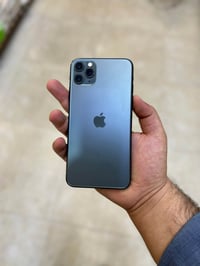 آيفون ١١ برو ماكس • ٥١٢ • زيتوني