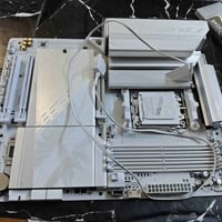مذربورد • DDR5 • للبيع