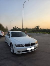 بي ام دبليو ٧٥٠i • ٢٠٠٧ • حله ورديه