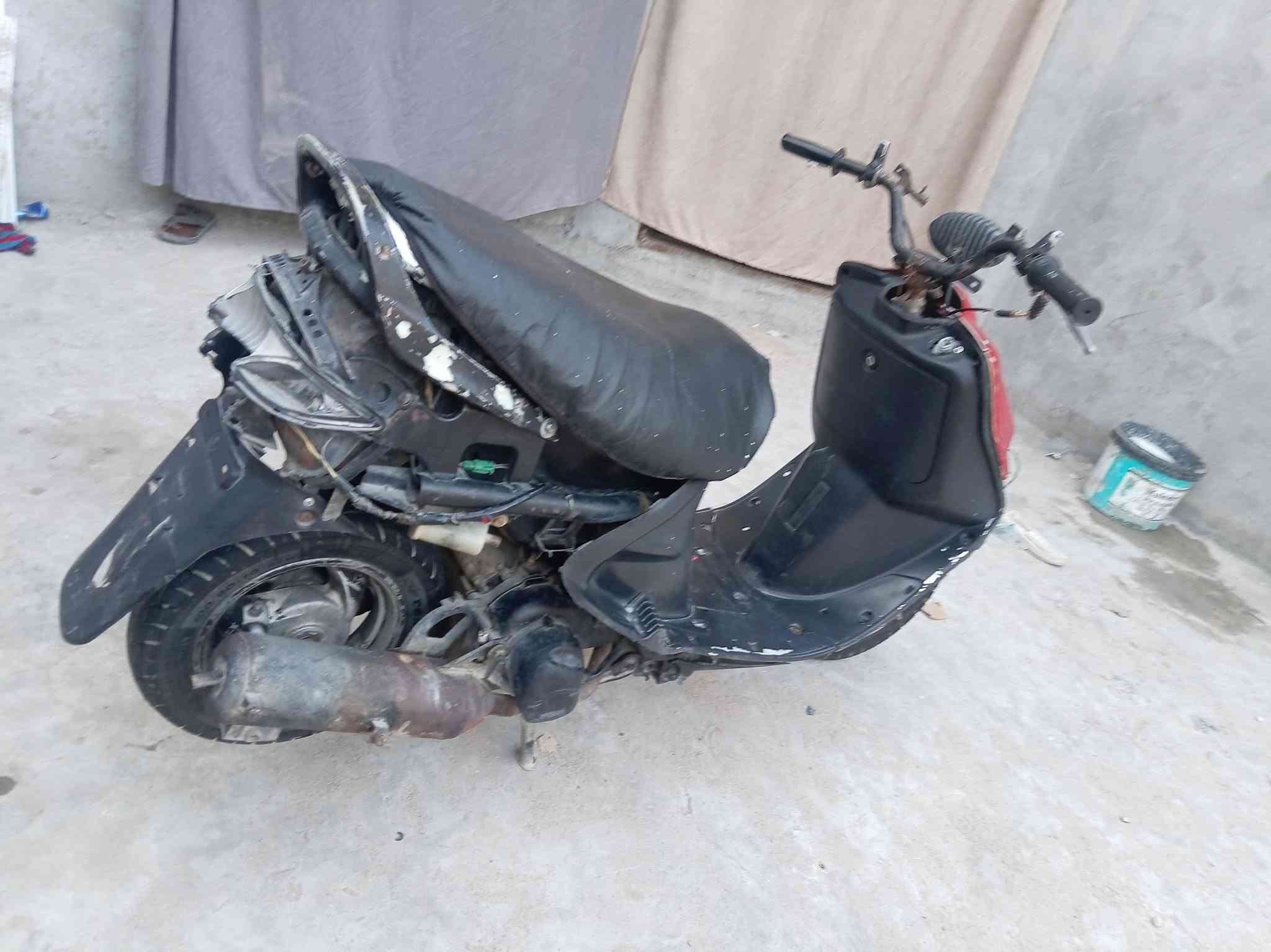 السلام عليكم دراجه فراشه للبيع سعر 225 بيها مجال مكاني بصره والخصيب مهجران قرب مدرسه الشمس حياكم الله *********** هذا رقمي
