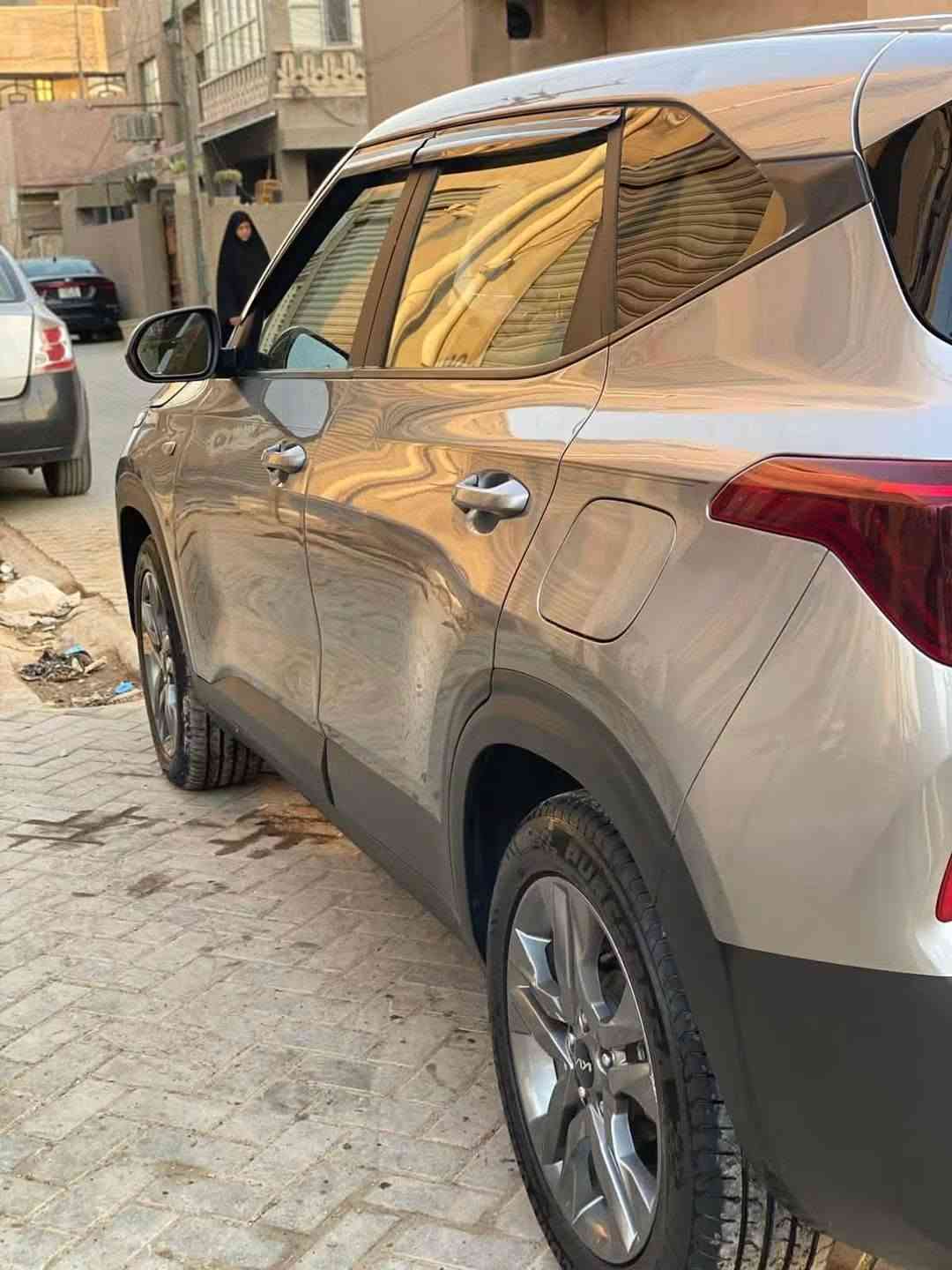 سلتوز 2023
مكينه 2000دوش
حادثها موضح بصور 
ماشيه 71حقيقي
سياره جاهزه 
باسمي شرط التحويل 
السعر 135وبيها مجال 
***********
