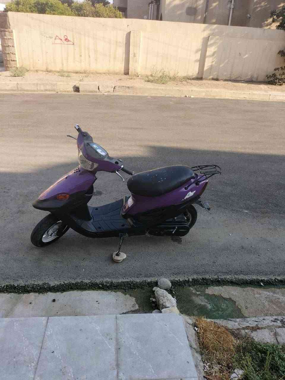 ماطور نحله للبيع مكينه شرط شلعه ومعدل شاصي شرط ويرمنيه كله شغاله السعر 300 وبي مجال ***********

