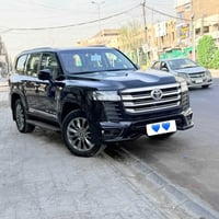 لاندكروز ٢٠٢٤ • ماشي ٩٠٠٠ • مكفولة