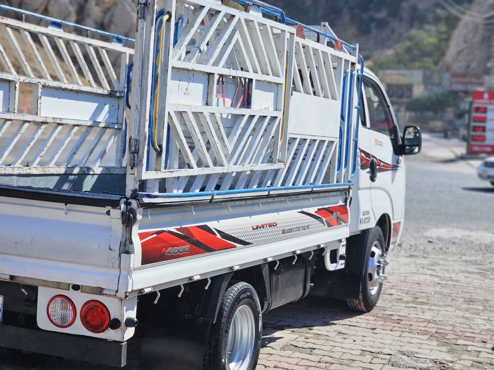 كيا دووتەنی 2022، مەکینە4000عادی ، منفیست اسلی جنوب ، پاکانە و غرامە بەشەرت، تایەی 14یە ،یەک دینار مەسرەفی تێدانیە و نموونەیە لەجوانی ، سعر138ورقە، شوێن خەلیفان
ژ.موبایل*********** سوران, أربيل
