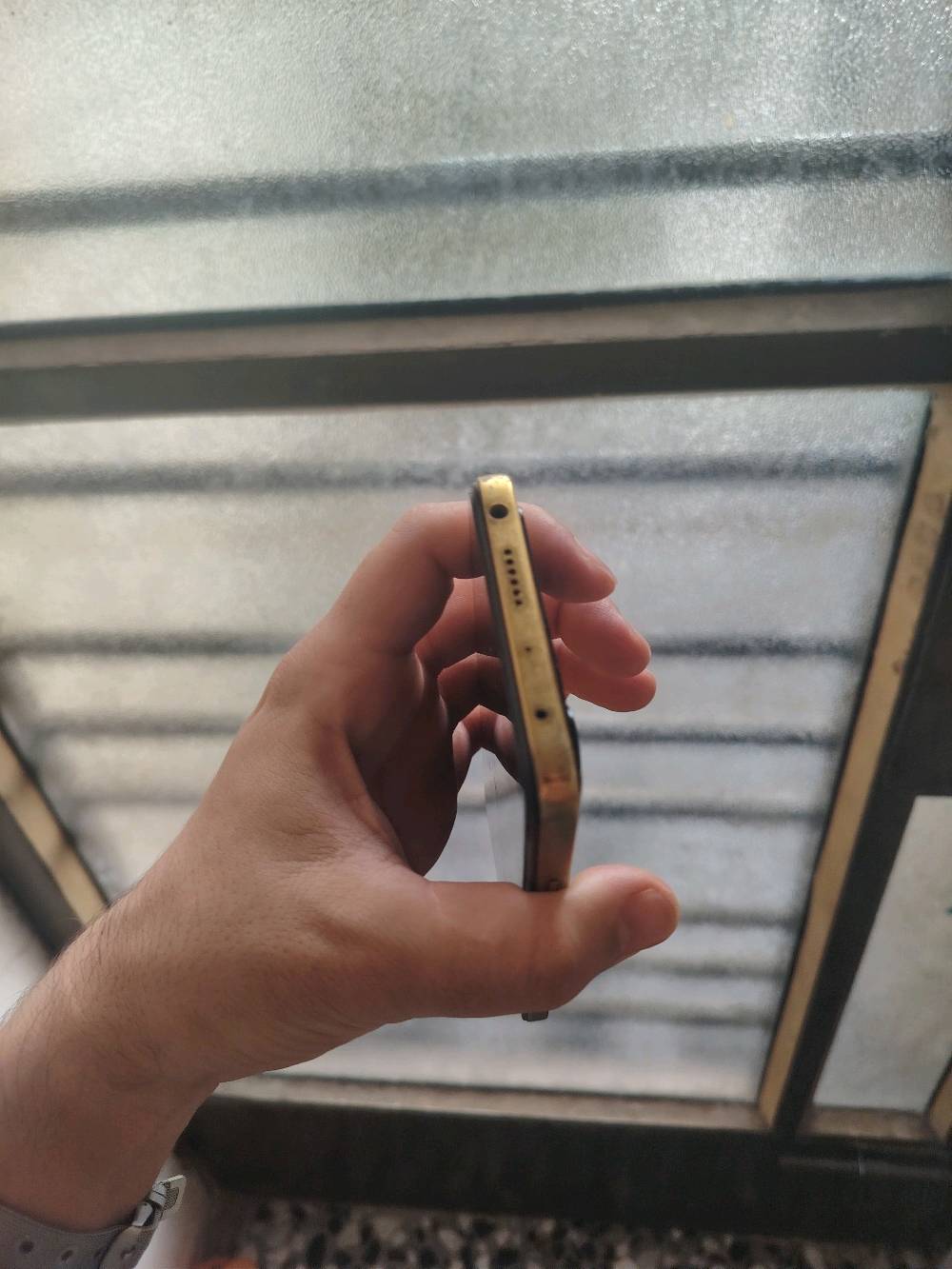 السلام عليكم للبيع بوكو x4 pro 5G
ذاكرة 256 عشوائية 8+8
جهاز بلادي ممفتوح ع فحص ممبدل بي اي قطعه شراي اتصل مكاني بغداد الدوره
سعر 160 الف قفل غير قابل للتفاوض
***********
***********