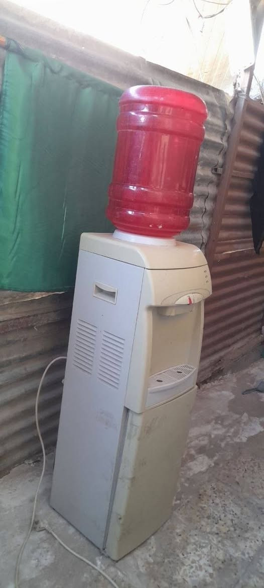 السلام عليكم براد للبيع نضيق كلش شرط الفحص السعر 40 وبي مجال الاستفسار ***********
