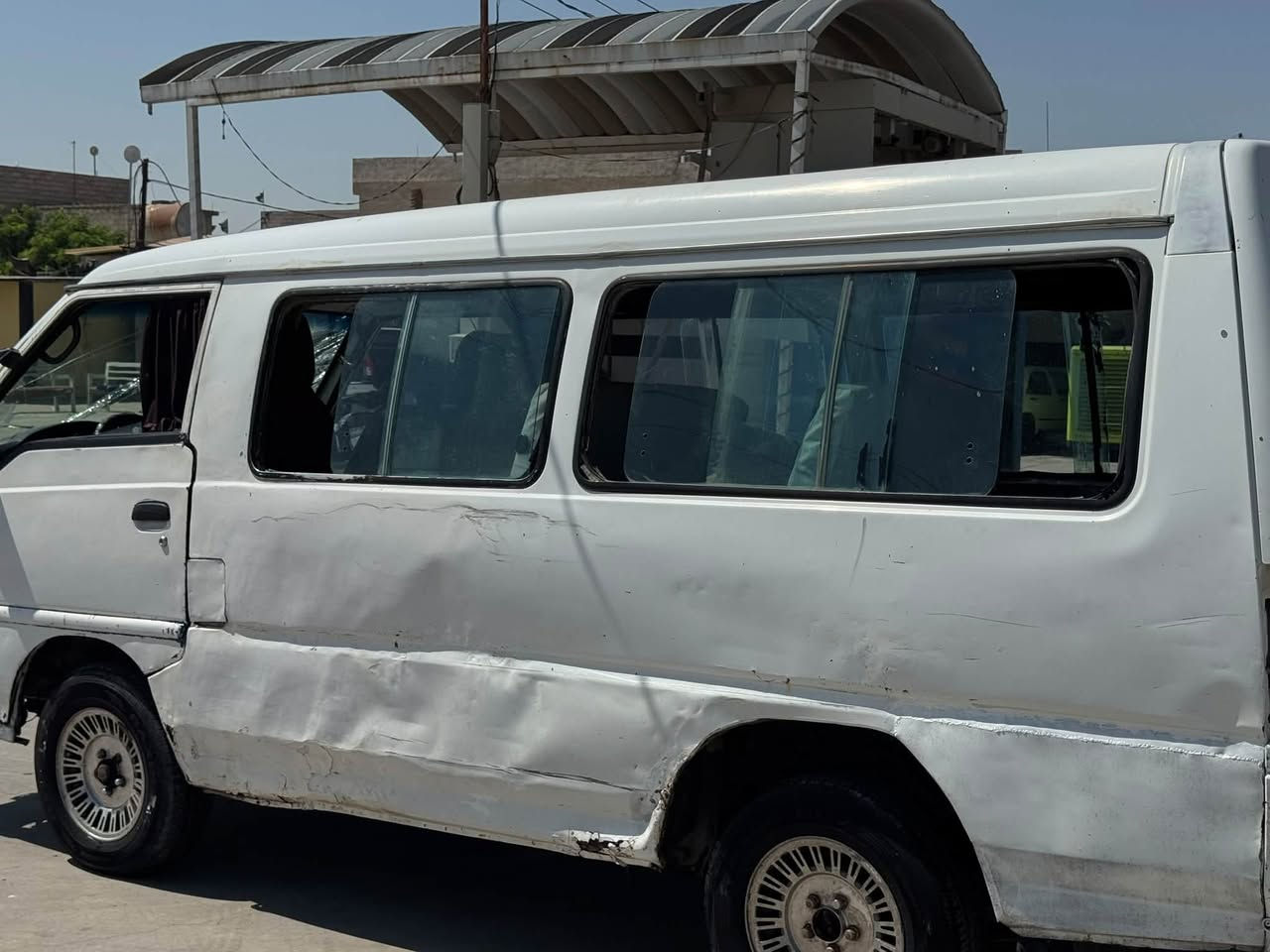سلام وعليكم كيه هوندا مديل 94تحويل مباشر عنوان ديالى المقداديه ***********

