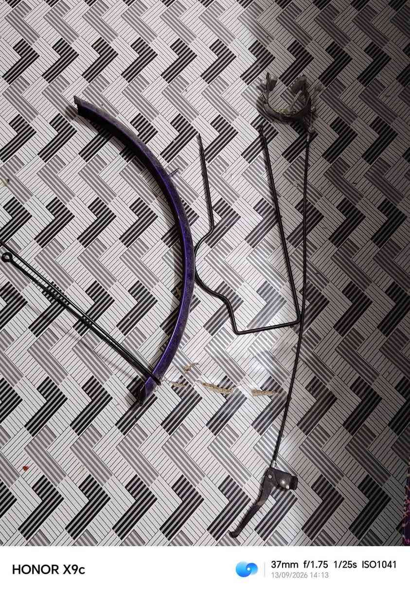 باسكل بي دي للبيع غراضه كلها موجوده بس الصينيه ماهيه السعر 80 وبي مجال للاستفسار اكثر راسلني واتساب ***********

نص مكتوب في الصور:
- HONOR X9c 37mm f/1.75 1/405s ISO100 13/09/2026 14:12
- HONOR X9c 48mm f/1.75 1/469s ISO100 13/09/2026 14:12
- HONOR X9c 37mm f/1.75 1/114s ISO100 13/09/2026 14:12
- HONOR X9c 37mm f/1.75 1/202s ISO100 13/09/2026 14:12
- HONOR X9c 37mm f/1.75 1/25s ISO1041 13/09/2026 14:13