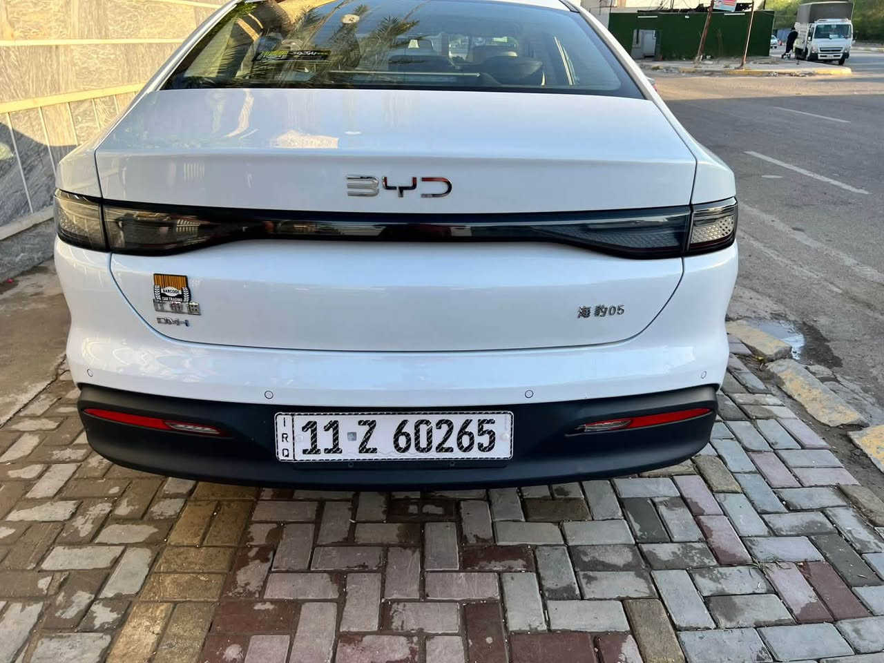 بي وا يدي سل 5 للبيع ماشيه 19000 مديل 2025 العنوان بغداد الطالبيه السعر 18600 رقم الهاتف ***********
