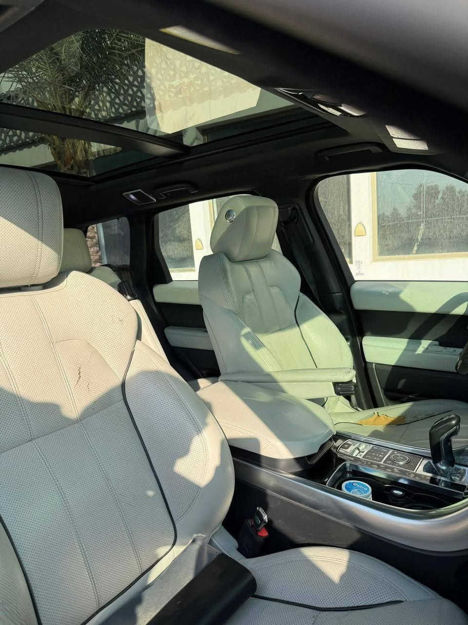السلام عليكم
🇬🇧 Range Rover 
Sport
موديل 2016
دينمك 
فول مواصفات 

ماشية 96 الف مايل ❤️
السياره وارد امريكي
حادثها تبديل جاملغ امامي وربع بنيد بدون ايرباك 
كما موضح بالصور بالمنشور 💖

وسونارها موجود بالصور

♦️♦️ملاحظة ♦️♦️
السيارة محدثة 2020 من الداخل 
تحديث كامل يعني ( شاشات 2 + تحكم ستيرن
 + تحكم الجام ) ❤️

المواصفات 🇬🇧🇬🇧
♦️8 سلندر سوبر جارج 
♦️داينمك 
♦️دوسات كهرباء
♦️كامرا 
♦️جكات ٣ وضعيات
♦️السيارة فول مواصفات

رقم بغداد جديد 
بأسمي تحويل مباشر

السيارة مكفولة من ناحية ميكانيك 
[ كير + مكينة ] 🇬🇧🇬🇧 
السيارة بيها ادامة كاملة بدون اي نقص ❤️

تسأل على السعر
   ♦️ ♦️ مناسب جدا ♦️ ♦️

اتصل او راسلنا واتس اب 

او ادخل على الكروب الرئيسي
اضغط هنا 👇
سوق رانج روفر العراق

مكان السيارة بغداد

للأستفسار 
 
***********  سلام رانج روفر 

@الجميع
