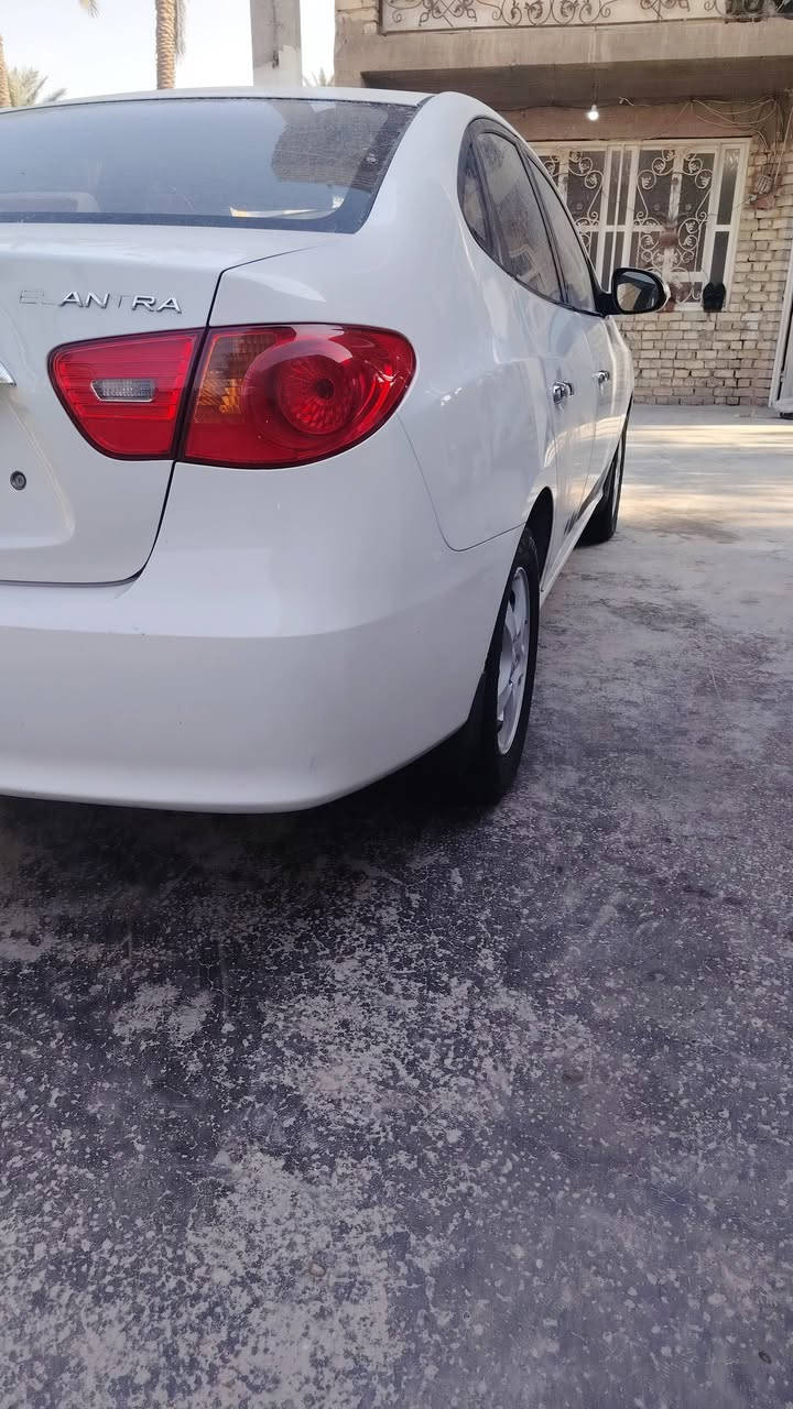 السلام عليكم 
النترا 2011 خليجي
محرك 1600 دوش
فول  كير محرك  تبريد
بيهه صبغ بل باب خلف صدر 
مشر بل سونار
سعر  113 بيهه مجال
بغداد قرب مخابز باب الاغا
  
***********
***********
