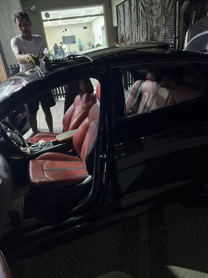 سلام عليكم عندي ￼كي فايف مديل 22 سياره فول فول  بيه حادث بمريكه بس بنيد   في العرق بابتين بس صبغ وباقي  السياره كفاله سعره 135 بيه مجال مكان بغداد الشعب سرايداد رقم ***********
