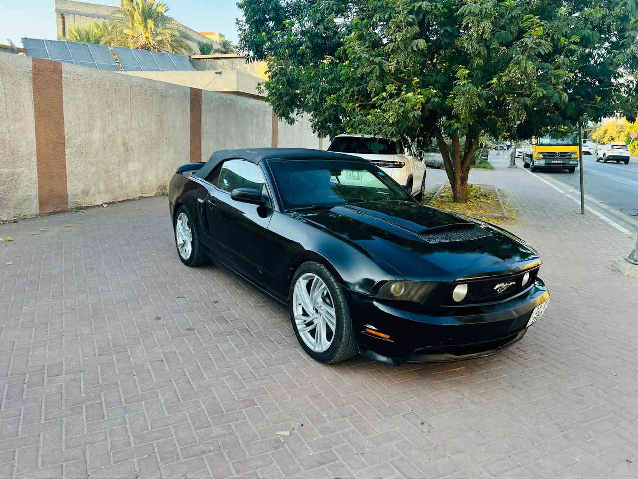 ياالله
السلام عليكم 
موستنك 2012 بريميوم فول مواصفات
كشف سياره كلش حلوه وجديده وجاهزه
حادثها جاملغ خلفي بدون دواخل
محرك v6
كشف جديد وشغال
داخل جلد
تبريد ثلج
مكاني بغداد اعضميه
السعر 68
*********** بغداد, العراق

