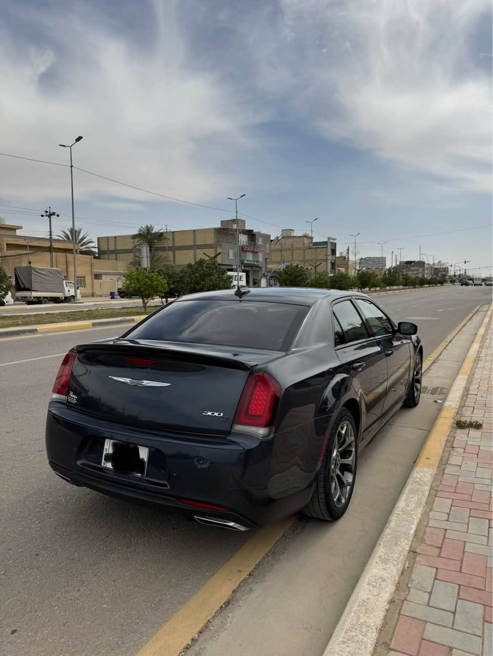 السلام عليكم للبيع اوباما 18 s فول 1/1 مواصفات s رقم كربلاء مميز  ب اسمي ماشيه 95mi مكان السياره كربلاء السعر 230 وبيها مجال قليل السياره بدون ايرباك الحادث خشم البنيد صور الحادث عل خاص لل استفسار *********** كربلاء, العراق
