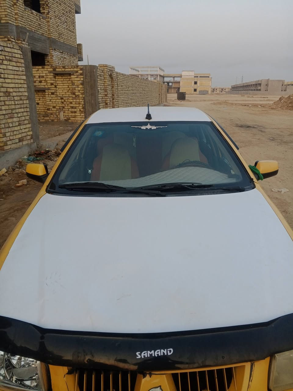 سمند نضيفه • ٢٠١١ • رقم واسط