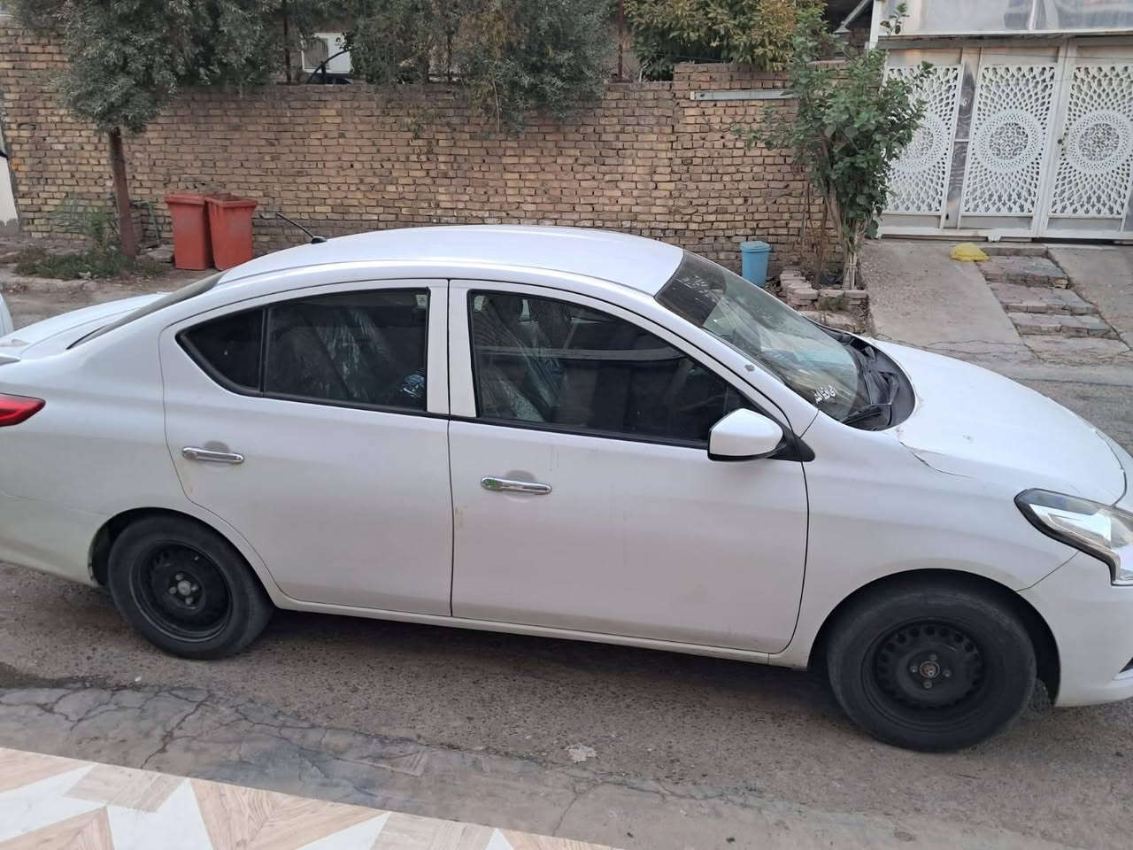 نيسان فيرسا • ٢٠١٩ • تحويل مباشر