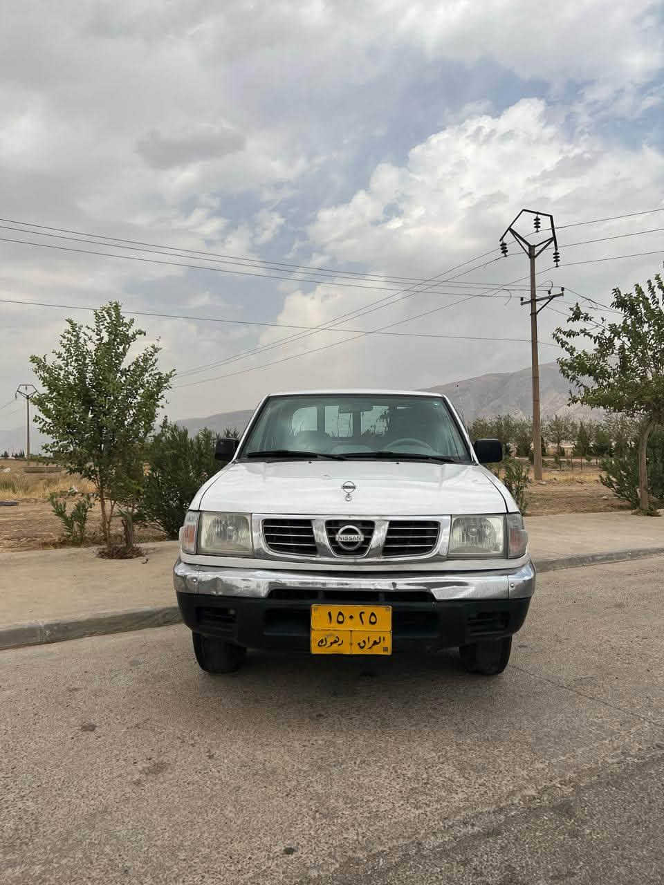 سڵاو خواتان لێبێت
ئەم نیسانە بۆ فرۆشتن مۆدێل ٢٠٠٢ پاوەر تەبرید پێش سلف هەڵیکە ڕەقەم دهۆک تەحویل ئەسڵ سەنەوی بەسەر چووە غەرامە بەناوکردن بەشەرت لێدراو بۆیاخ سارد براوە پارچە گۆڕاو بەشەرت  یەک قرچی بچوکی پێشی هەیە شایەنی باس نییە گێڕ و مەکینە بەشەرت تازە وەلف و ڕینگ و کاسکێت و زنیجیری گۆڕاوە جوتێ تایەی لۆکی لەژێرە مەکینەی کامل تەشفیت کراوە سەیارەکە ماڵی دۆستە هی مەعرەز نییە هی ژێر خۆمانە  هەموو گیانی بەشەرت یەک سایەقی نەقسە  
سعری ٧٣ مەجالێکی برایانە شوێن پیرەمەگروون رەقەم
***********
admin🖤
