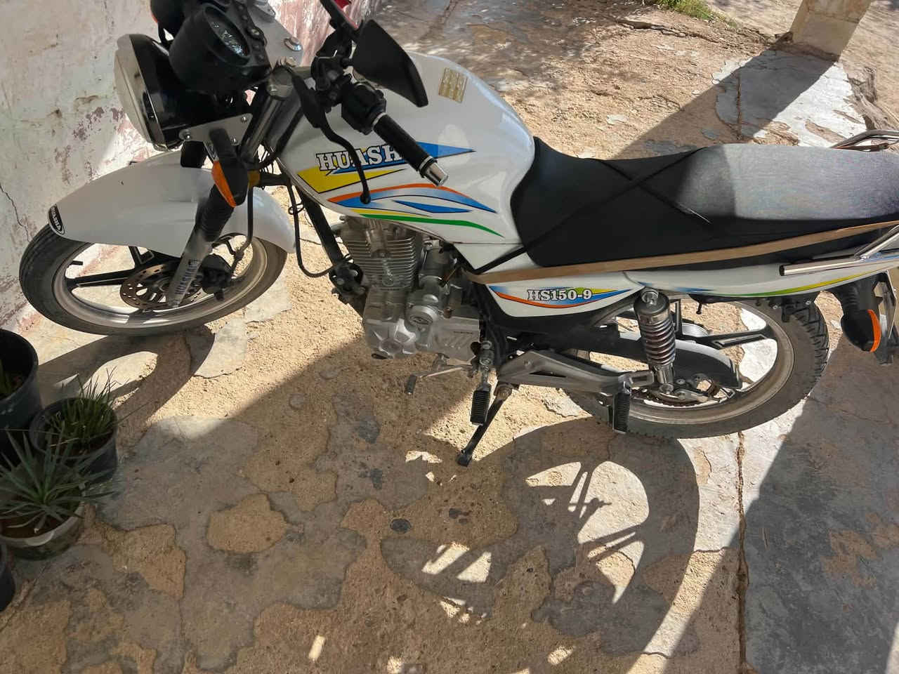 السلام عليكم ماطور هايوشه 26للبيع السعر مليون و250بي مجال كلش بسيط للاستفسار الاتصال على*********** الموشراي ليتعبني رجاءاً
