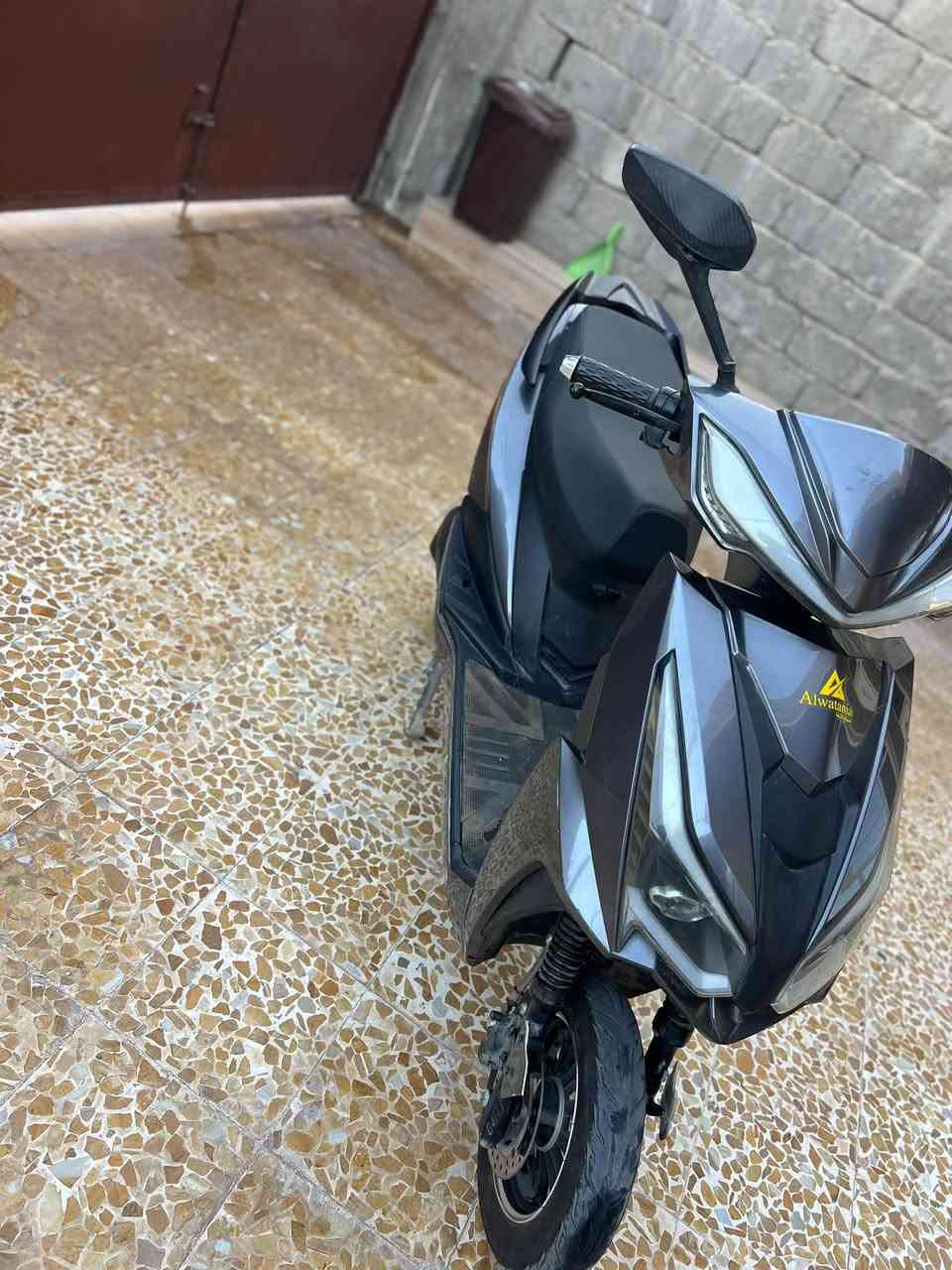 ٦ بطاريات • ٣٢ امبير • مستخدم