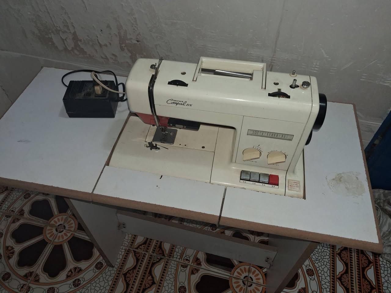 مكينة خياطة • برذر • تطريز