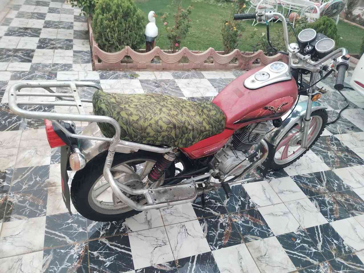 للبيع جني 2019 كير محرك كهربائيات كلها شغاله السعر 300 وبي مجال المكان تكريت للاستفسار الاتصال على الرقم ***********

