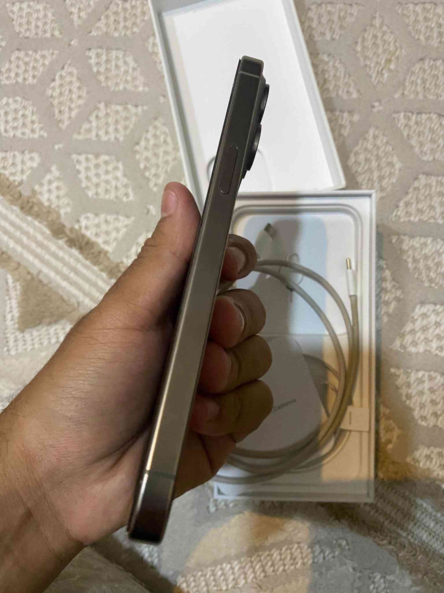 السلام عليكم ايفون 15 ذاكره256 بطاريه ٨٥ كفاله عامه شرق اوسط سعر مليون و ١٢٥ وبيه مجال شي قليل
واتساب فقط
***********
