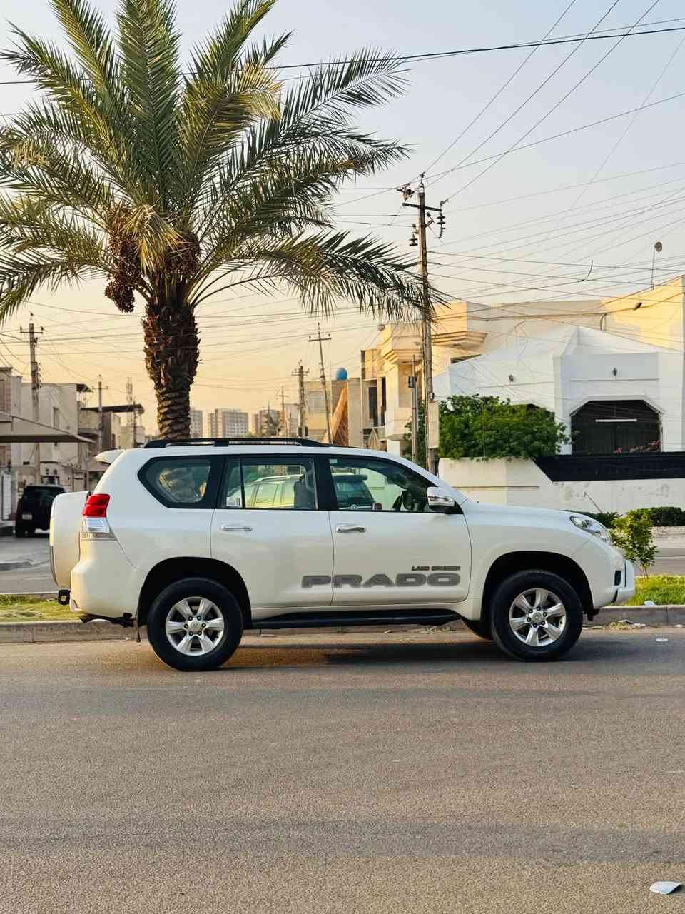 السلام عليكم
برادو 2010 TX.L خليجي مكفوله كفاله عامه
فول مواصفات 

فتحه 
كشنات جلد 
وباقي المواصفات معروفه
السعر215 

محرك V6
ماشيه 157

المكان بغداد السيديه

الرقم ‭***********‬

