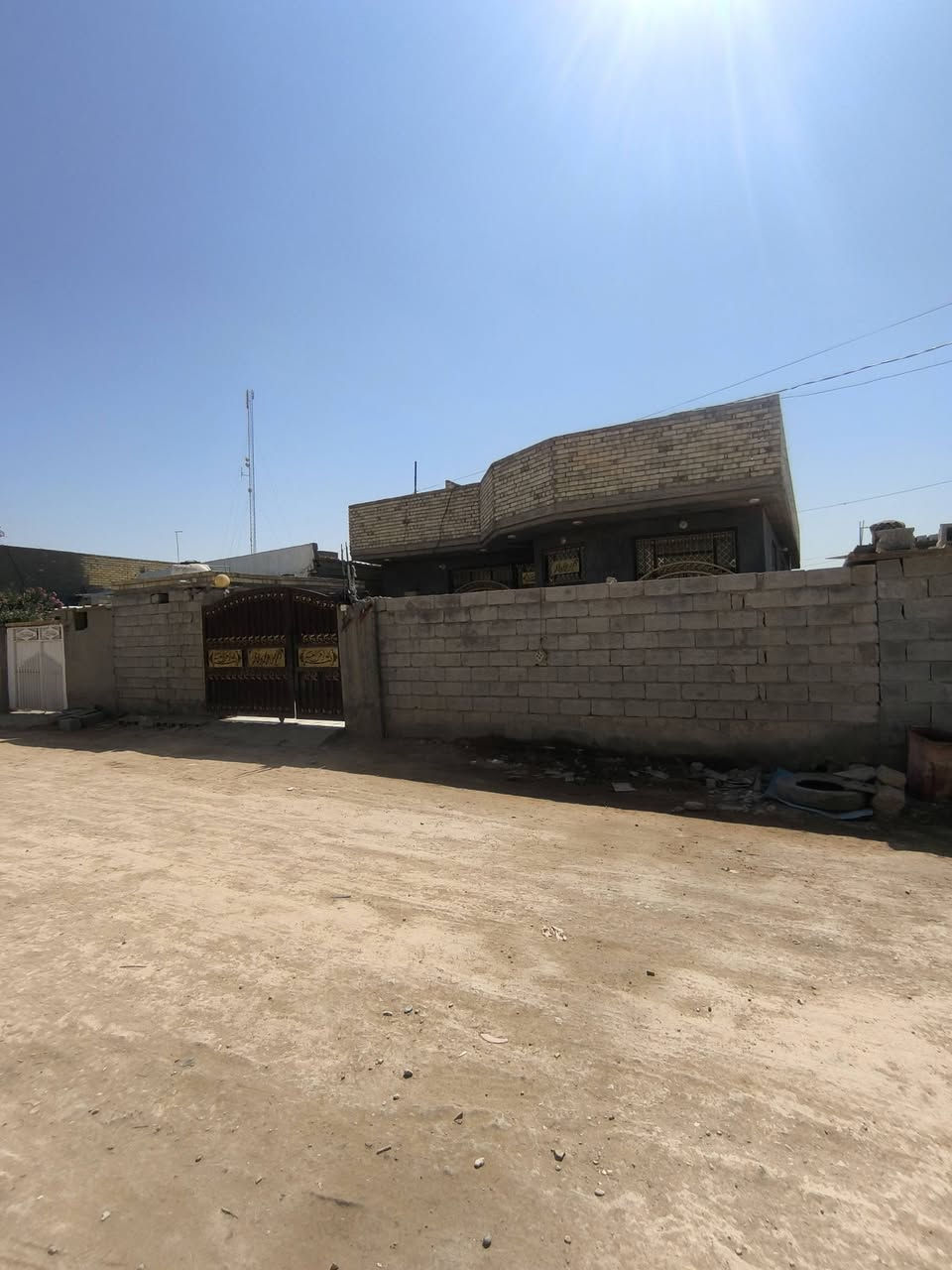 بيت مساحه 250 حي ذويب ***********
