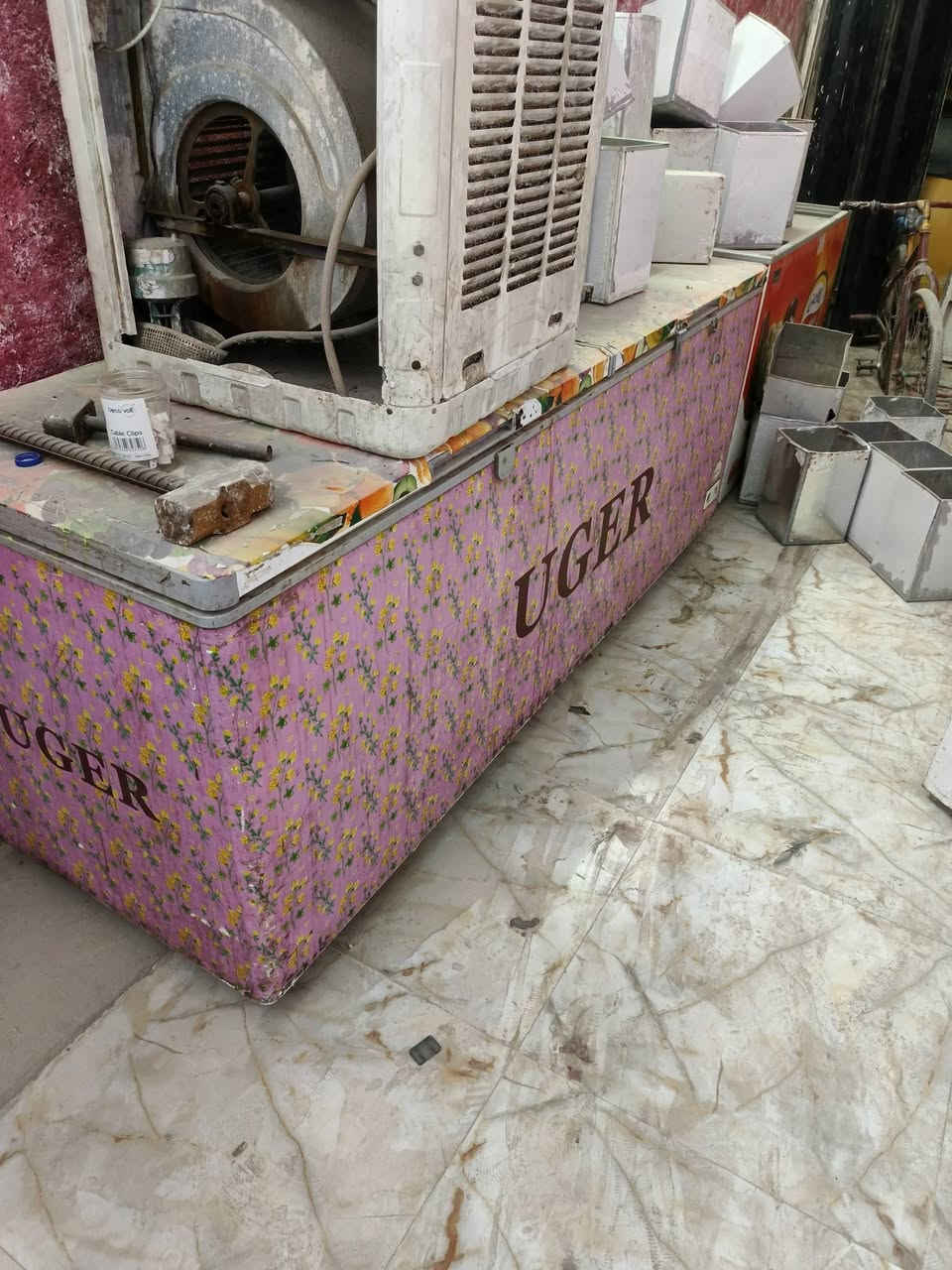 نهايت حي اور • ثلاجة • أكثر من مترين