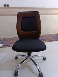 البوبيات • مستعجل • كراسي