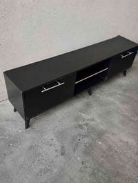 ميز بلازما نظيف سعره 40 الف مكاني بغداد الدورة  07773148155
