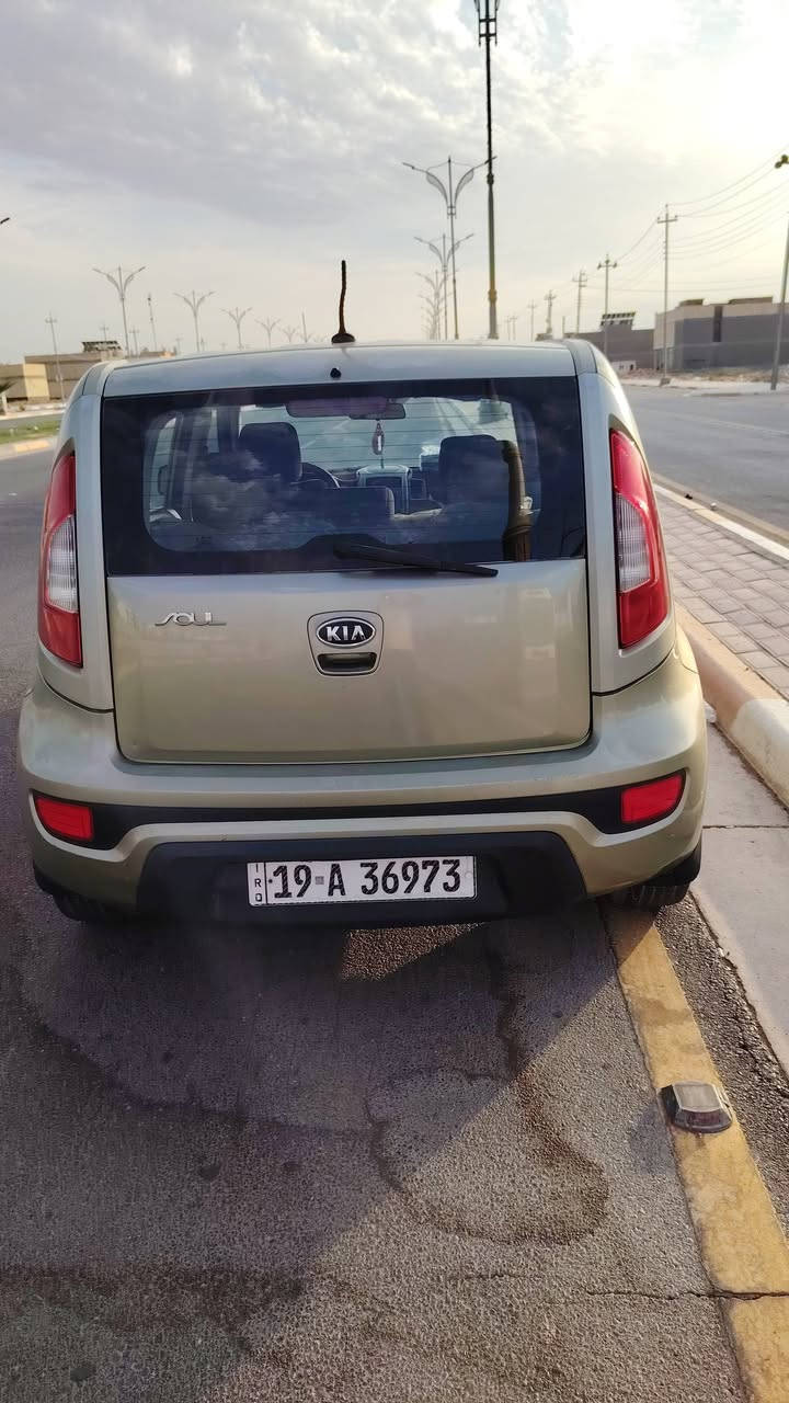 🚘 كيا سول أمريكي موديل 2012 🚙
✨ اللون: أخضر 💚
🔹 المحرك: 1600 GDI
🔹 الموديل: 2012
🔹 وارد: أمريكي 🇺🇸
🔹 رقم كربلاء
📍 المكان: كربلاء
💰 السعر: 80 ورقة مع المجال
🤝 السعر قابل للتفاوض وبها مجال للمشتري الجاد.
📞 للاستفسار والتواصل، يرجى مراسلة الصفحة او الاتصال ***********
🚗 فرصة للي يدور على سيارة عملية ومميزة.
