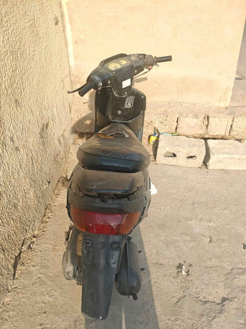 للبيع او مراوس دراجة 60 مكينه حلوه ونشطه كهربائياتها شغاله قفل صندوك قفل ستيرن كاملة السعر 200 مكاني الفلوجة ***********
