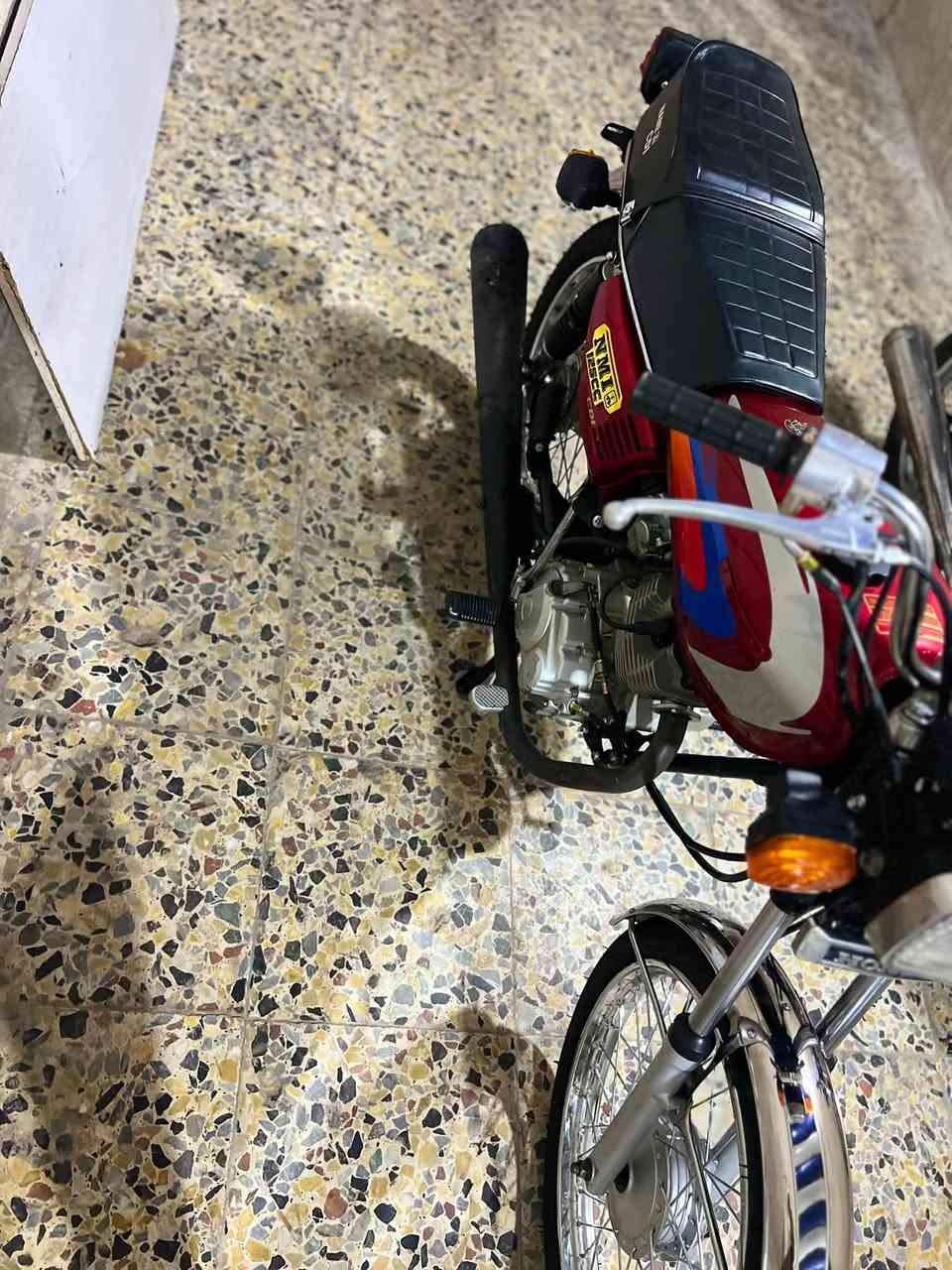 دراجه اوراق اصولي يونايتد21ومكينه بكستاني ودراجه وغراض شلامجه 24سعر خاص او رقم***********
