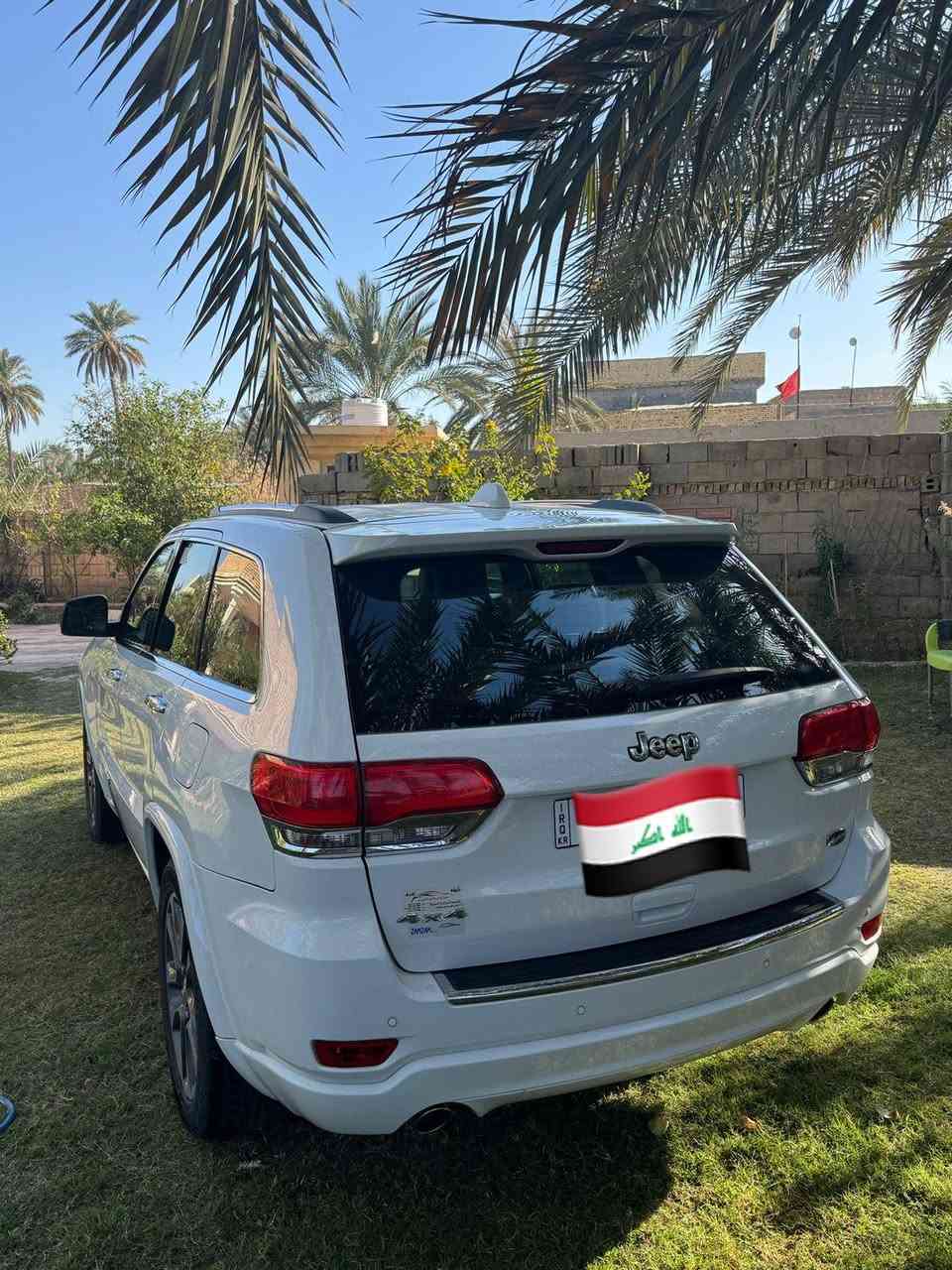 جيب موديل 2018 خليجي بدون حادث بيها بارد شبر الباب الخلفي عكس السائق
***********
***********
