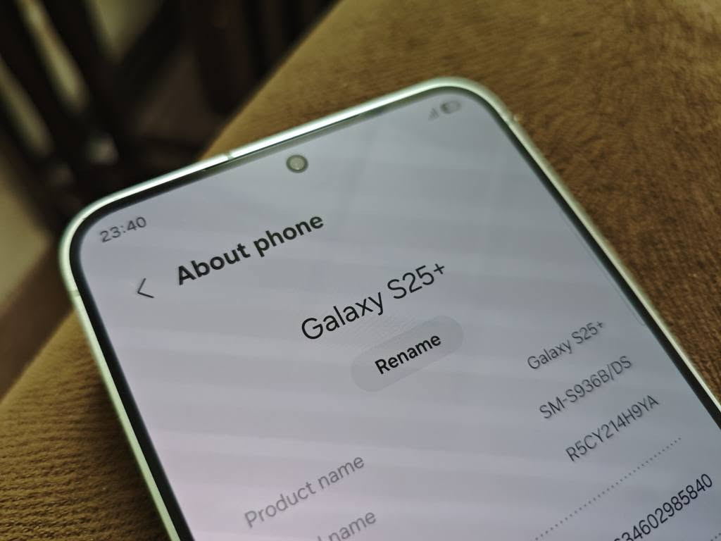 galaxy s25+
ئێس ٢٥ پڵەس
کەمێک وردە شوختی شاشەی هەیە 
نرخ تەنها ٥ گەلا
باقی بێ شوخت و جوان و خاوێن
بێ ئەشیا 
٢٥٦ ڕام ١٢
دوو سیم
Snapdragon 8 elite
camera 30x zoom
7 years update
pubg 120fps
4900 🔋 45watt
شوێن هەولێر
گەیاندن هەیە
*********** أربيل, العراق
